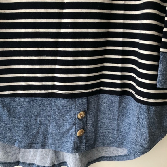 Eloges Striped Tunic top - Picture 3 of 7